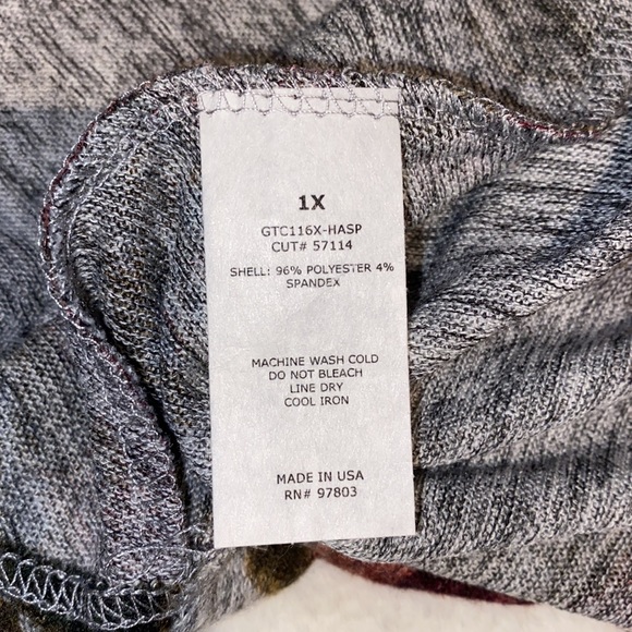 NWT sweater - Picture 4 of 4